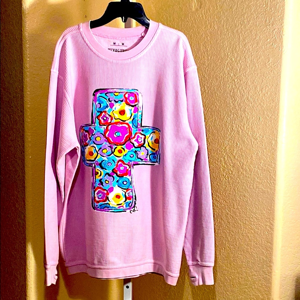 SALE.$25.PinkCrewneck,Soft SweaterW/ Vibrant Cross Design&long sleeveW/Thumbhole